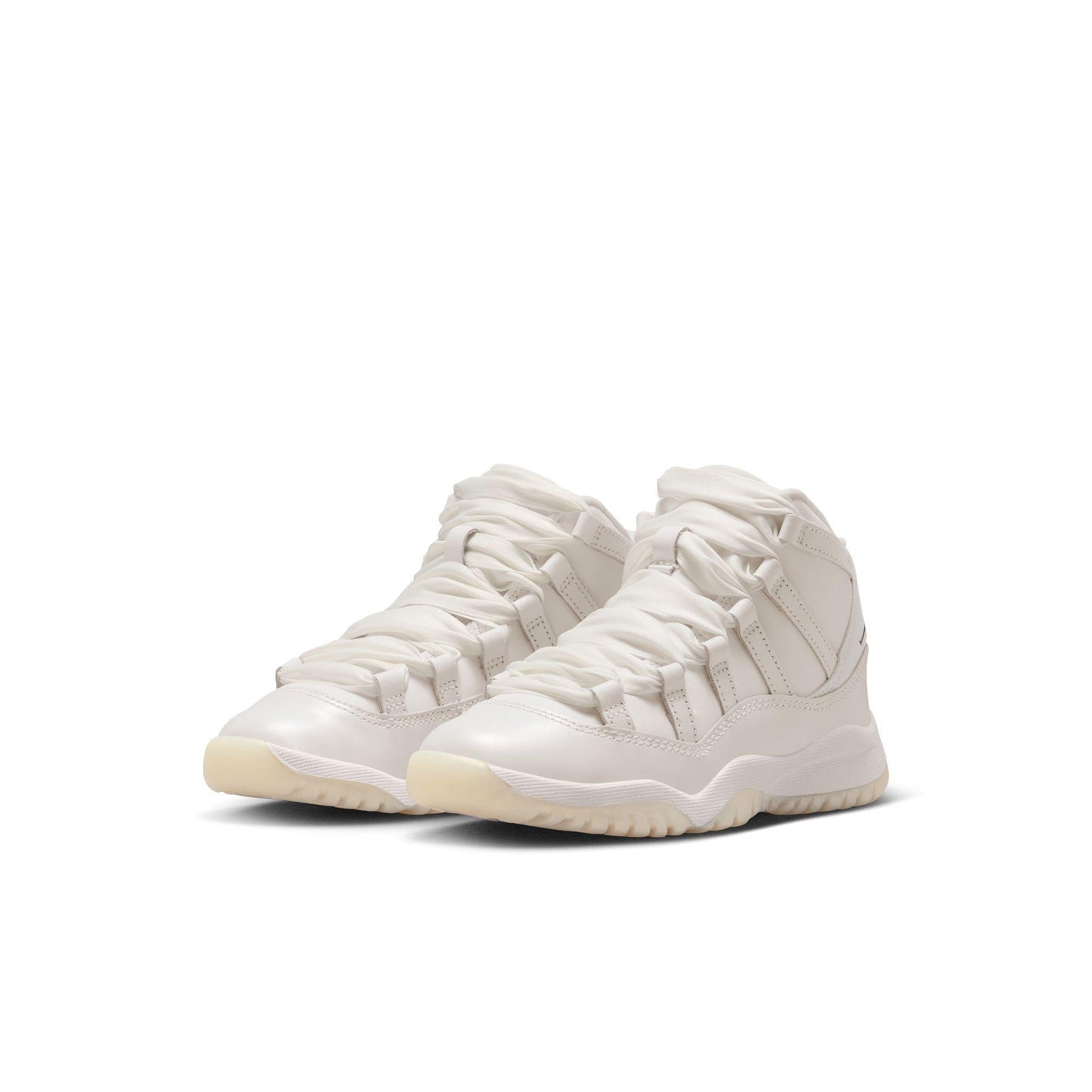 Jordan 11 Retro "Pearl" Little Kids' Shoes